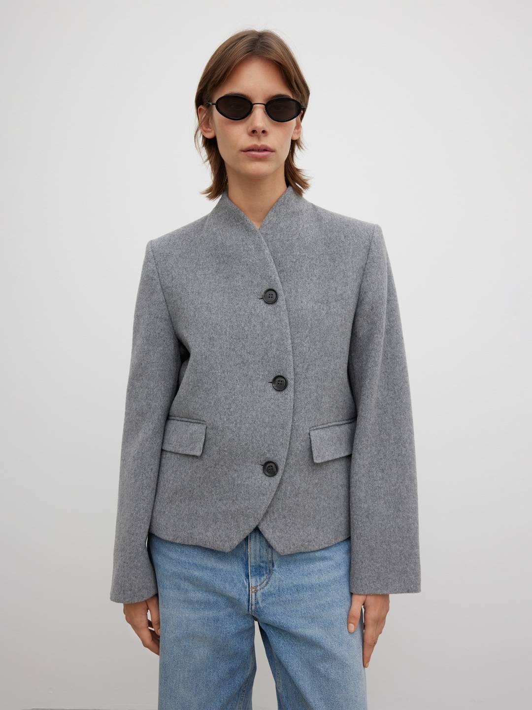 Shop - Short curved jacket - Official Online Store
