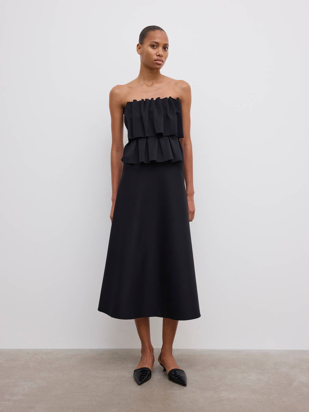 Sculpted tube top