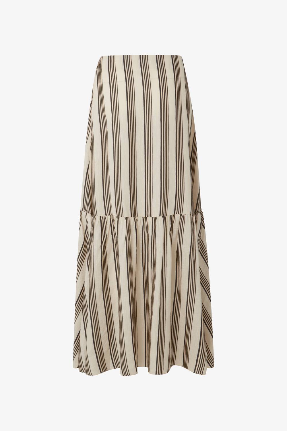 Fitted striped skirt