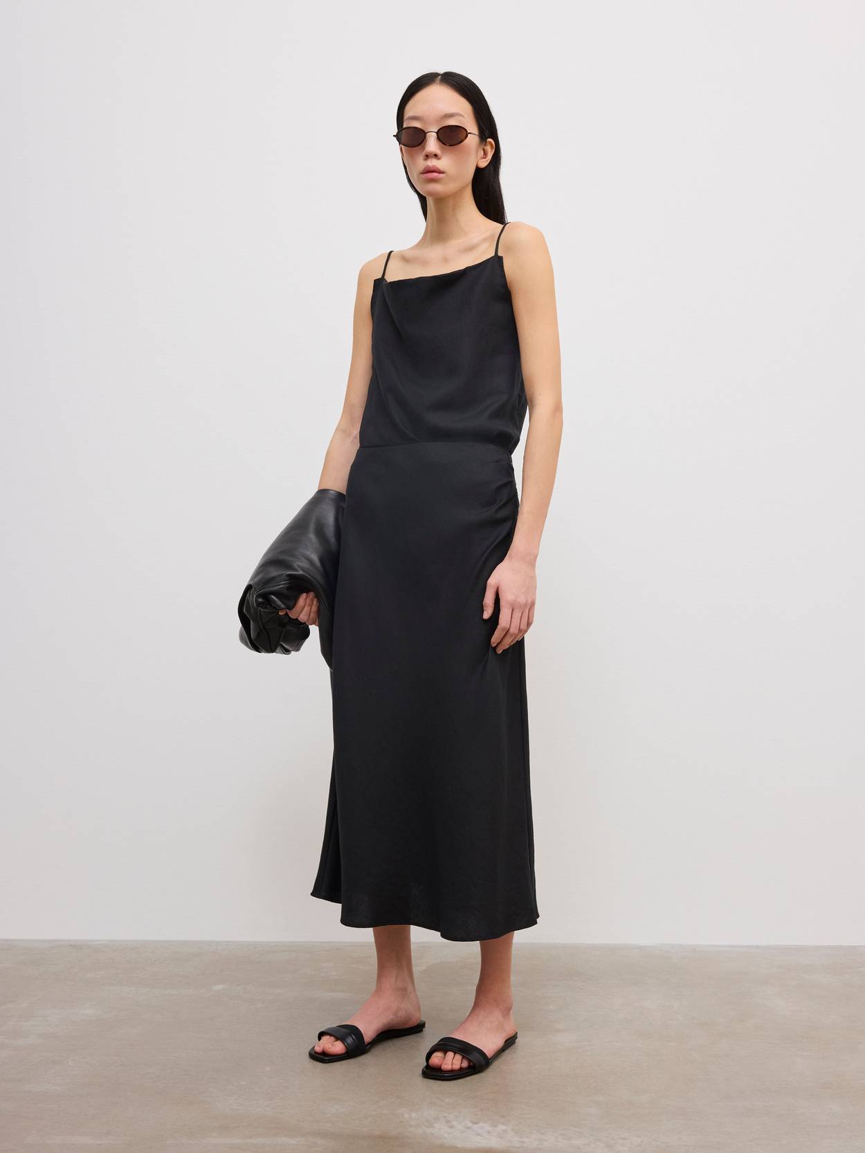 Draped Midi linen skirt