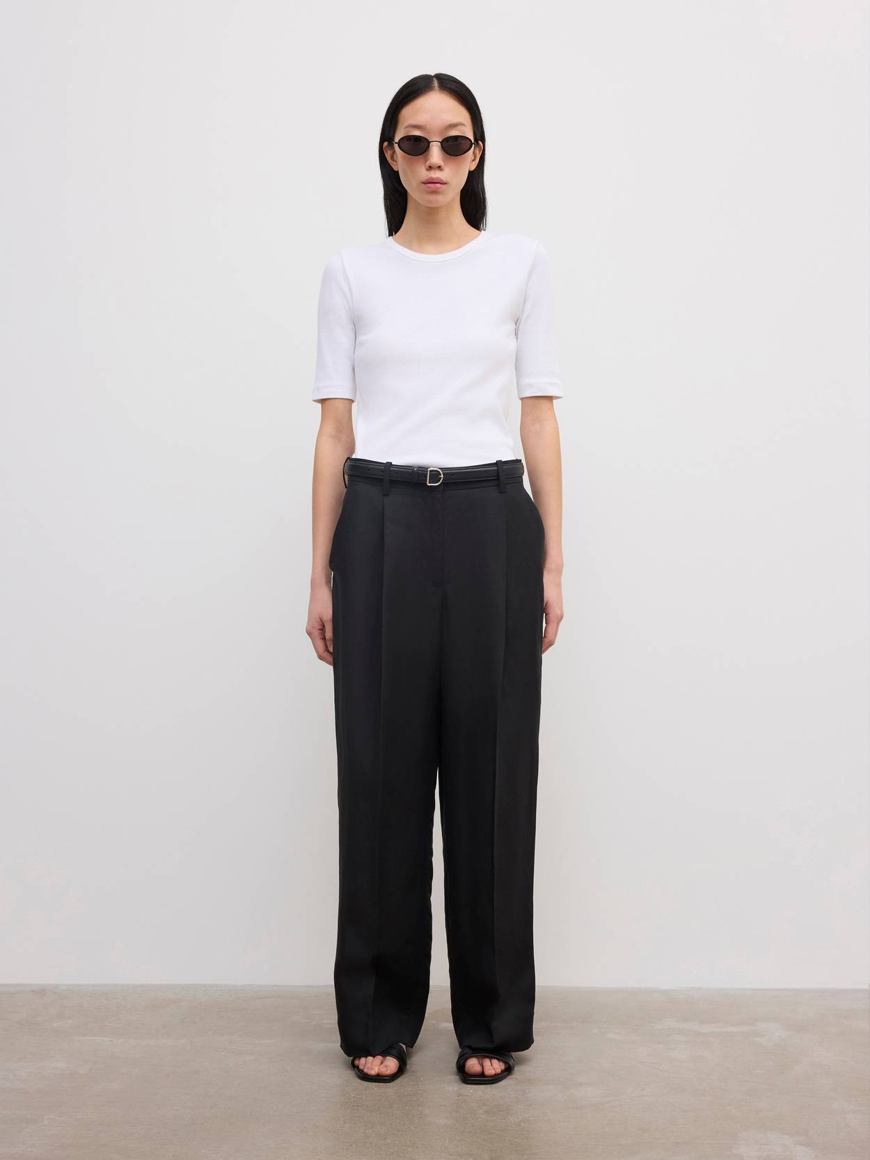Relaxed Linen trousers