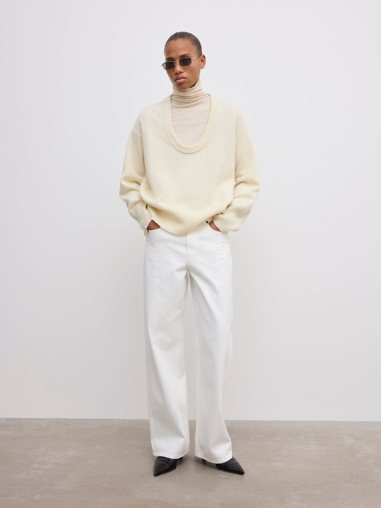 Soft Wool Scoop Knit