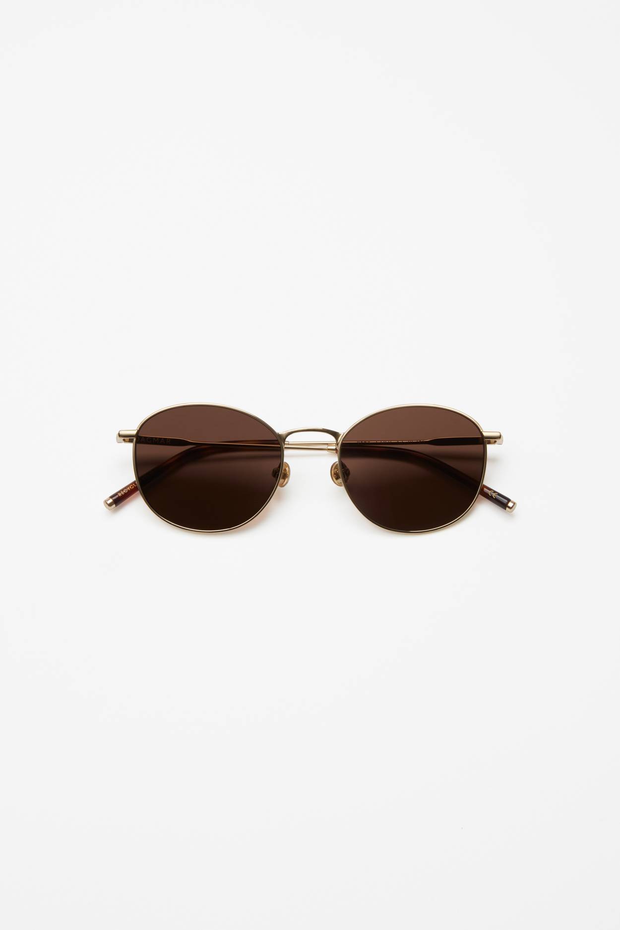 Rounded sunglasses