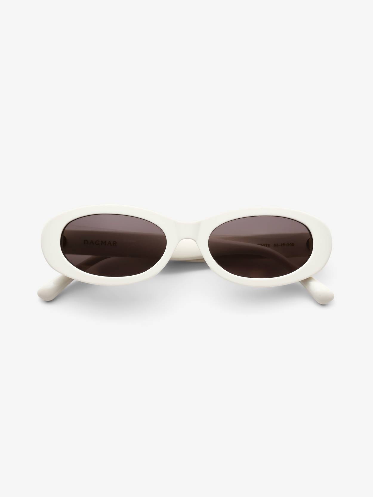 Wide oval sunglasses