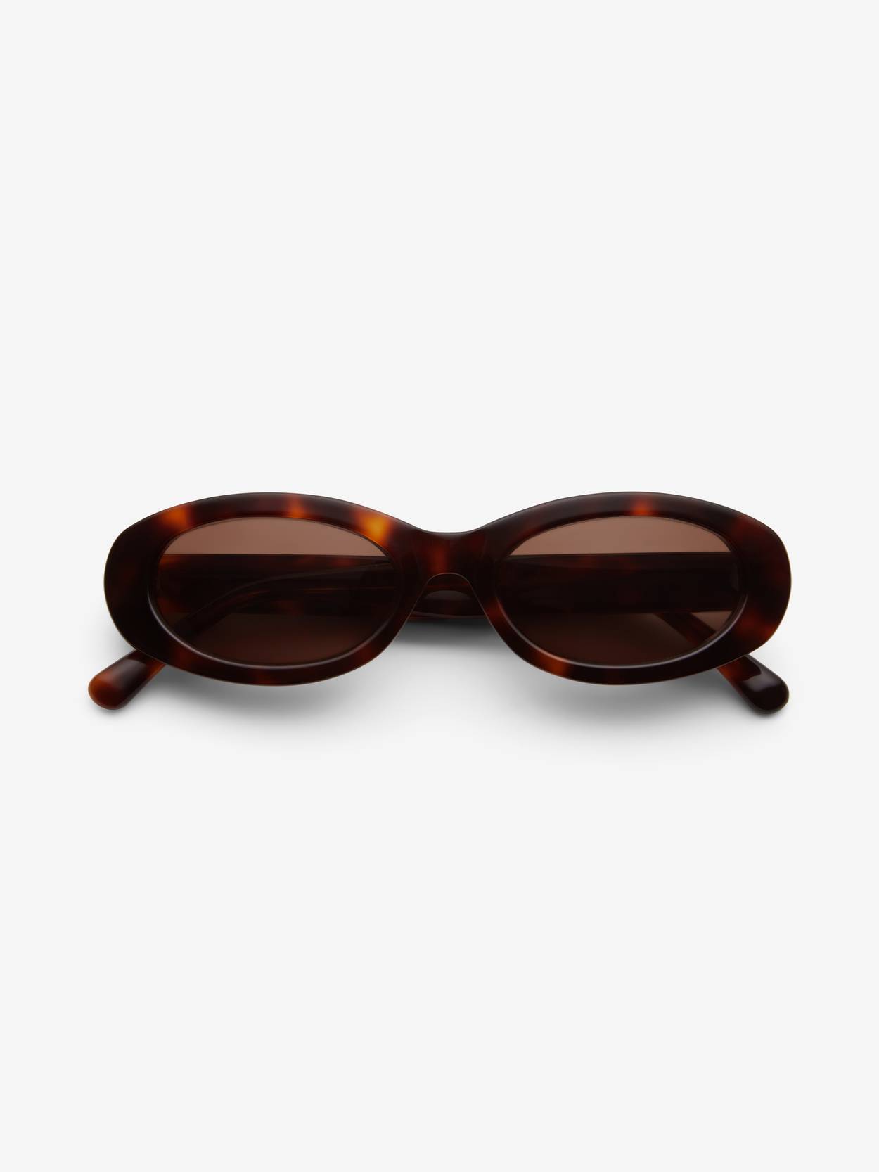 Wide oval sunglasses