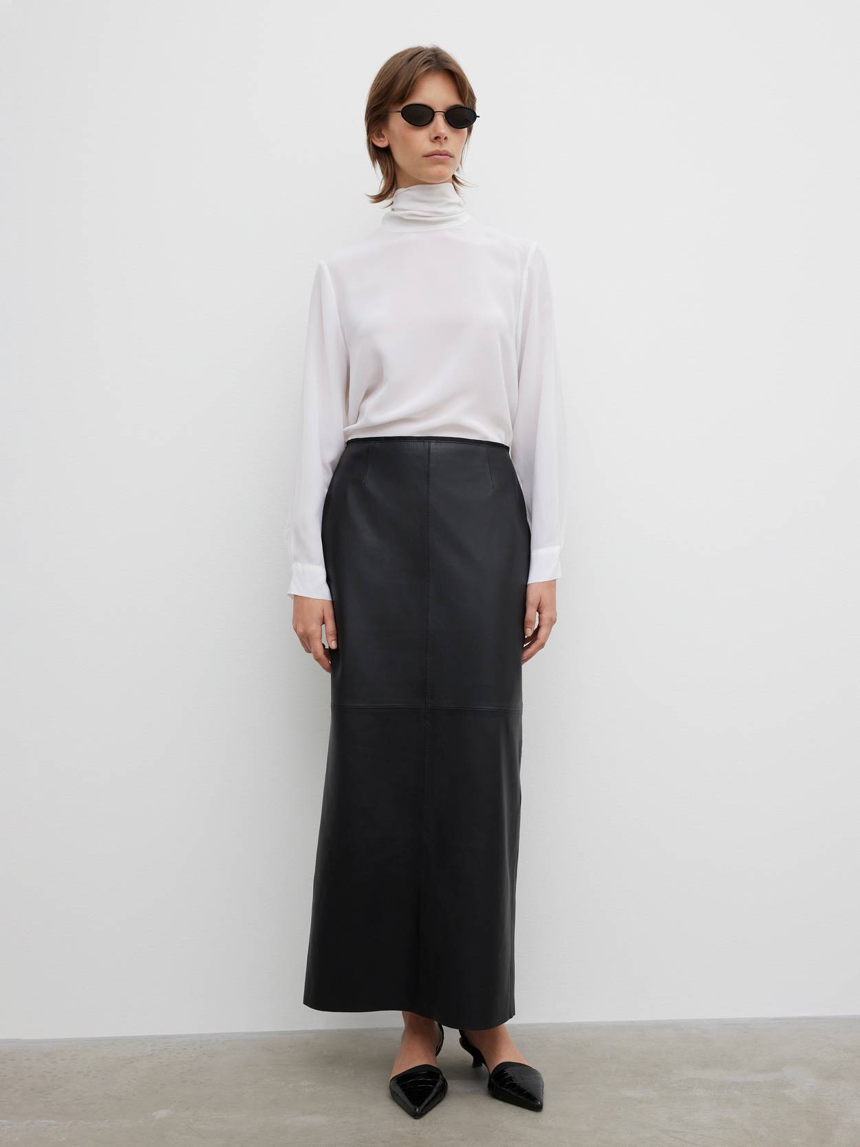 Leather pencil skirt