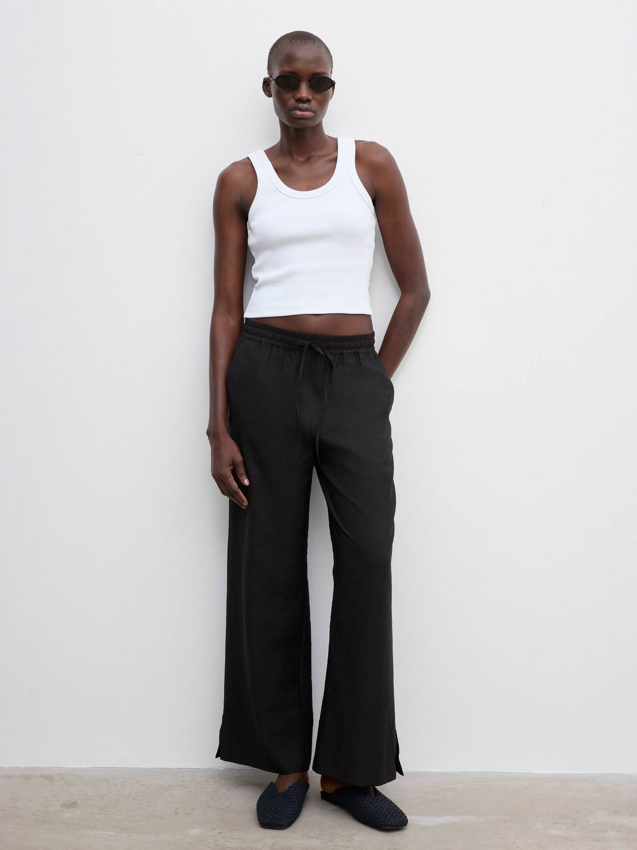Drawstring trousers