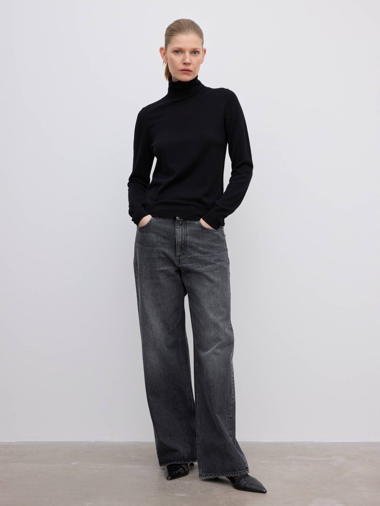 Cashmere Turtleneck