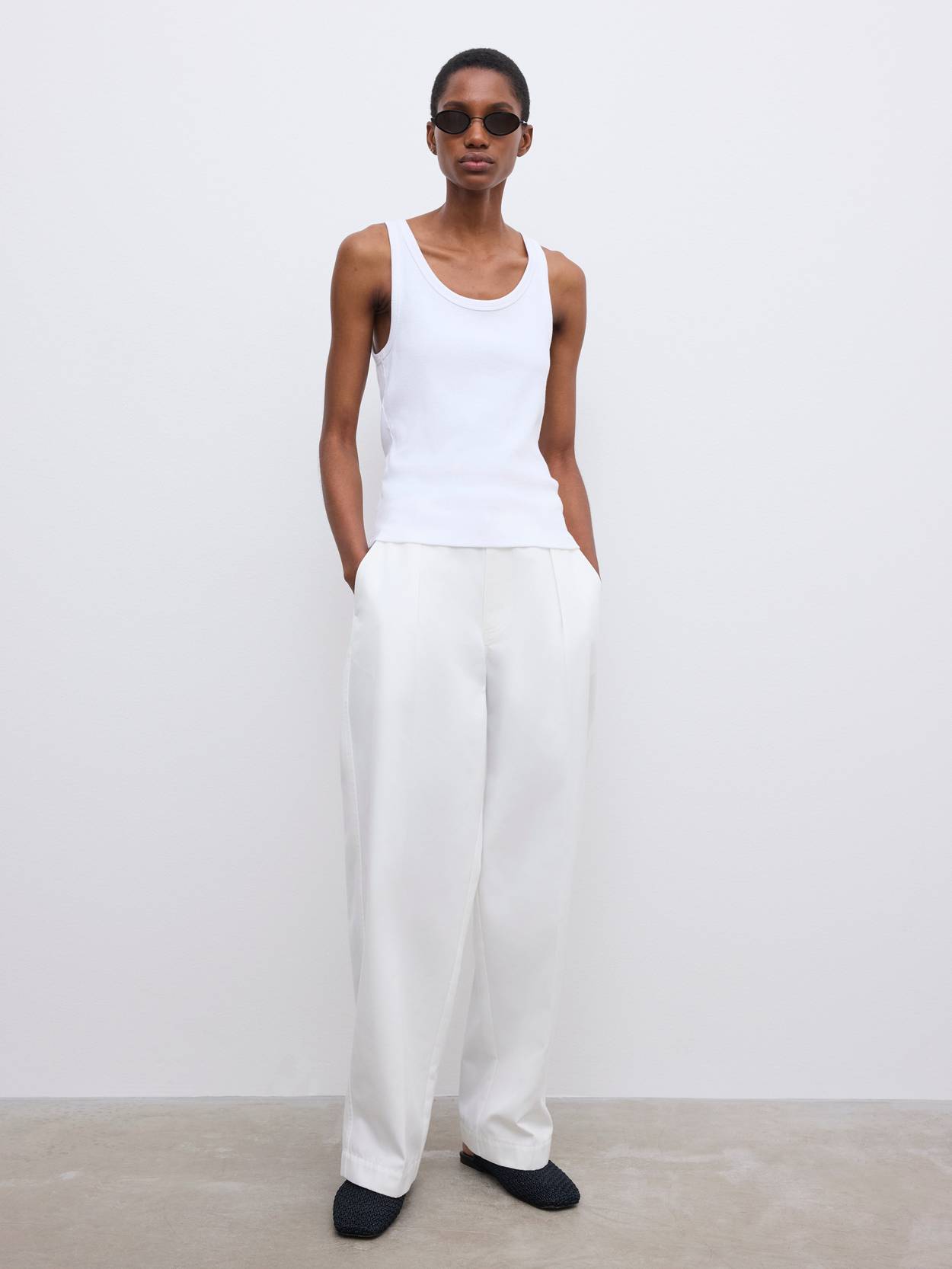 Fitted Rib tank top