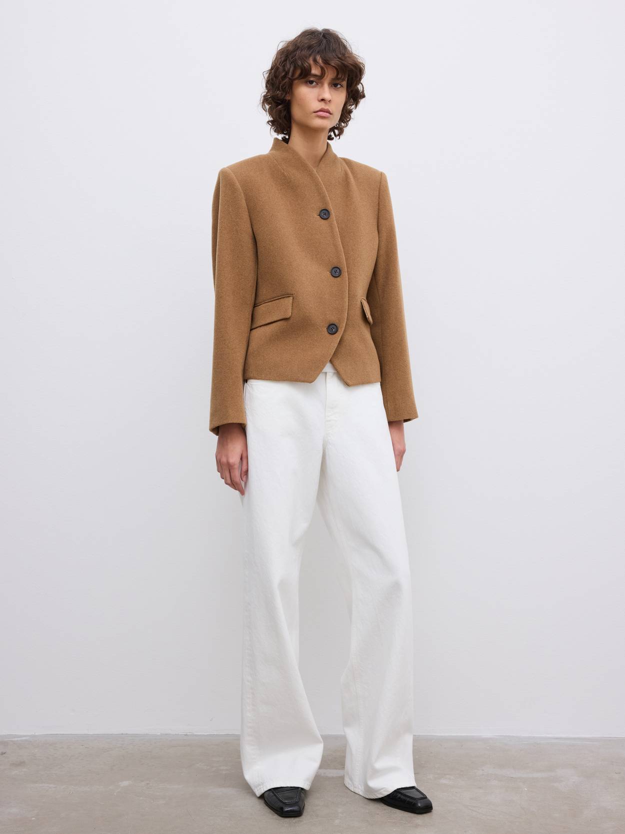 Short Curved jacket